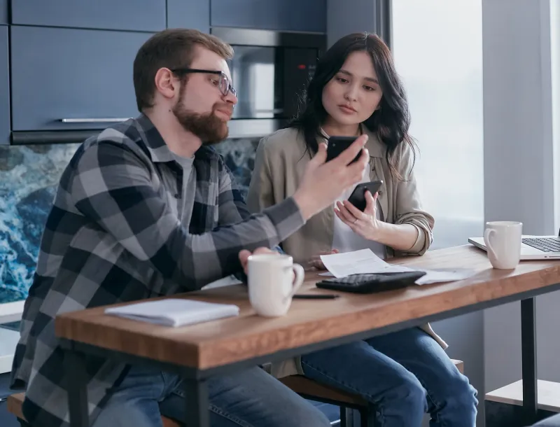 The Family Phone Plan Math Nobody Does — Until They See the Bill